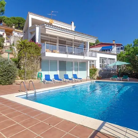 Club Villamar - Adela Villa *